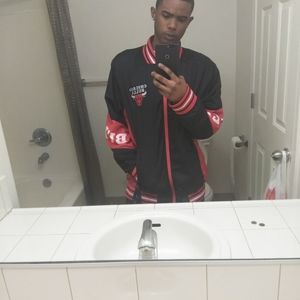 Meet your Posher, Dontavious